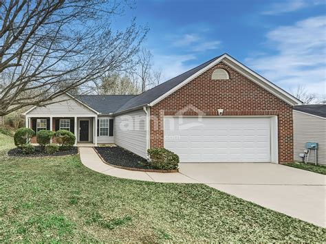 411 Revis Creek Ct, Simpsonville, SC 29681 - See Est. Value, Schools & More