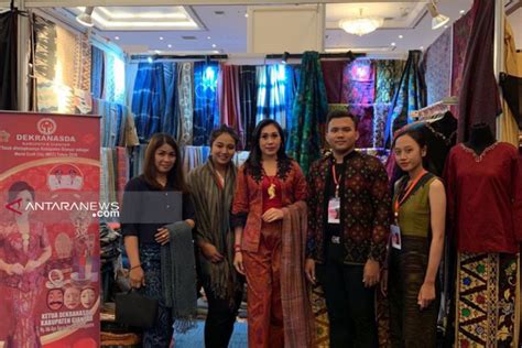 Dekranasda Gianyar Ikuti Pameran Ifw Antara News Bali