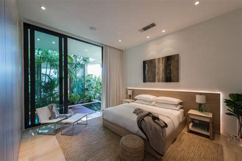 Lavish Oasis On Miami Beach Combines Minimalism With Eccentric Details