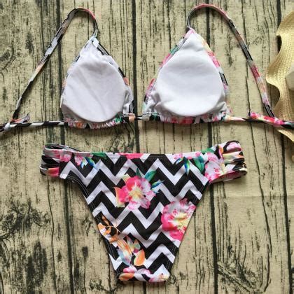 Sexy Striped Print Bikini Swimsuit On Luulla