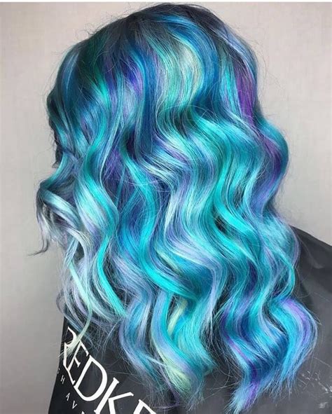 Blaue Haarfarbe Bright Hair Colors Mermaid Hair Color Hair Color Blue