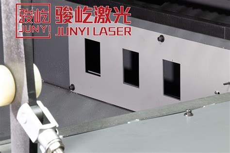 Fiber Laser Cutting Machine High Power Laser Cutter JUNYI