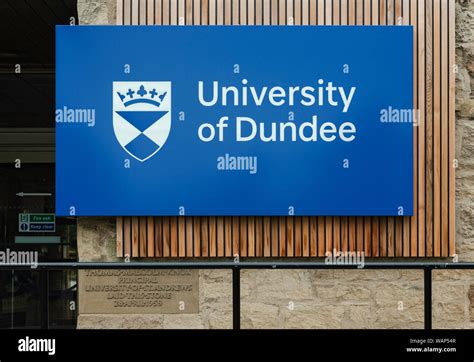 Dundee university hi-res stock photography and images - Alamy