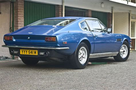 Aston Martin V8 Vantage 1977 - Design Corral