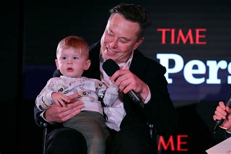 Elon Musk Brought 2-Year-Old Son to Tense Twitter Meetings: Report