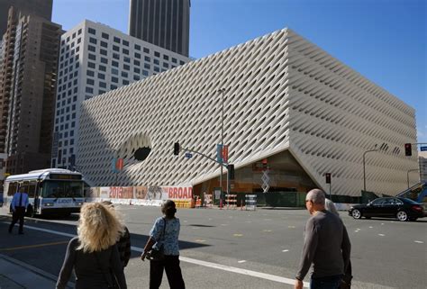 Free art museums - doing away with admission fees has costs | Fortune