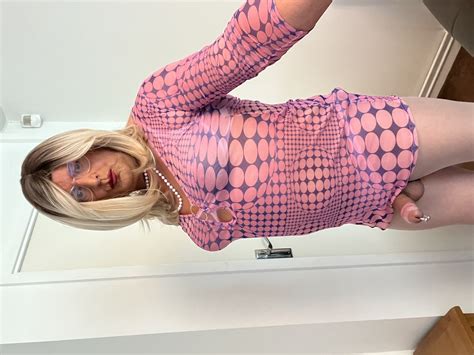 Amateur Crossdresser Kellycd Sexy Milf In White Pantyhos Pics Xhamster