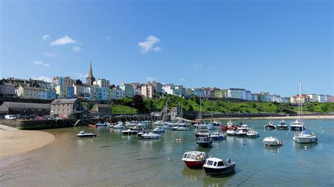 The Harbour, Tenby Photograph by Richard Downs - Pixels