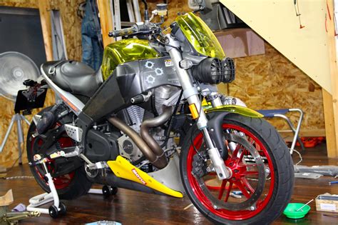 BUELL XB系 ビューエル用トランスルーセントスケルトンの外装パーツ フロントスクリーンダミータンクフロントフェンダーハンドルガード HOT WIRED ホットワイヤード