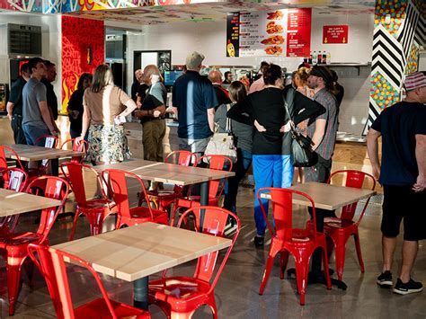 Take A Look Daves Hot Chicken Opens First Arizona Location In Gilbert True Performance