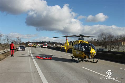 Unfall Auf Der Westautobahn Notarzthubschrauber Bei Verkehrsunfall Auf