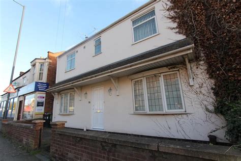 Cubbington Road Leamington Spa 3 Bed Semi Detached House £450 000