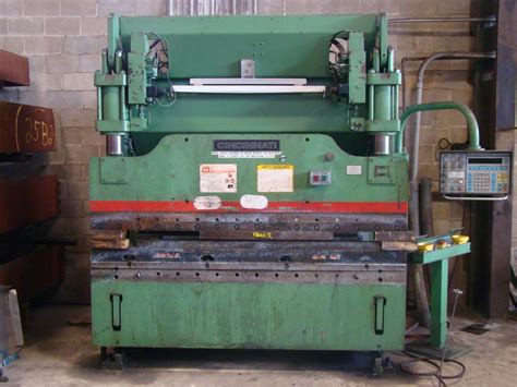 90 Ton Cincinnati 90FMII 6 CNC Hydraulic Press Brake Form Master II 460v