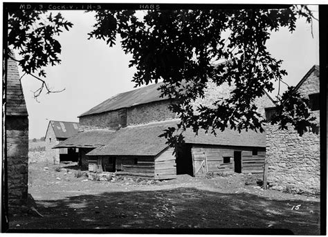 16 Historic American Buildings Survey E H Pickering Photographer August 1936 Big Barn Group