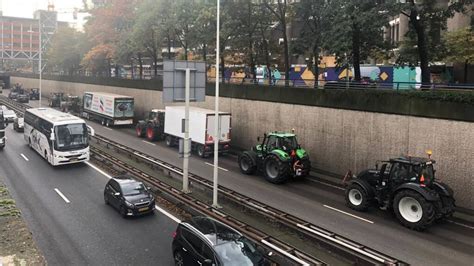 Boeren Sluiten Protest Af Met Rondje Langs Haagse Instanties