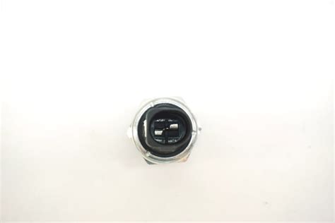 Audi and Volkswagen Oil Pressure Switch Genuine Audi/Volkswagen 06A 919 ...