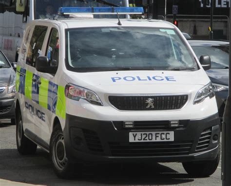 West Yorkshire Police Yj Fcc Peugeot Expert Ferryjammy Flickr