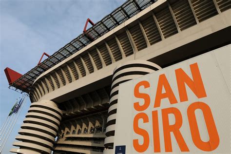 La Russa Esce Allo Scoperto Sul Futuro Di San Siro L Annuncio