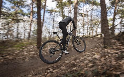 Test Overzicht Crosscountry Fullsuspension Mountainbikes 2023 Velozine