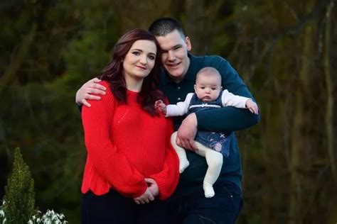 West Lothian Mum Who Became Uks Youngest Announces She Is Expecting