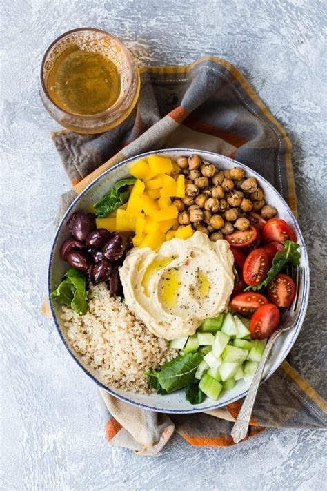 This Easy Mediterranean Buddha Bowl Is Full Of Colorful Veggies