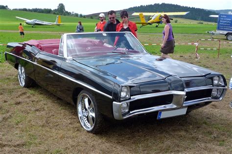 TopWorldAuto >> Photos of Pontiac Catalina Convertible - photo galleries