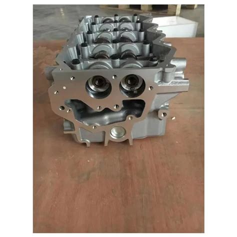 High Quality Engine System Yd25 Cylinder Head For Nissan Yd25 Cylinder