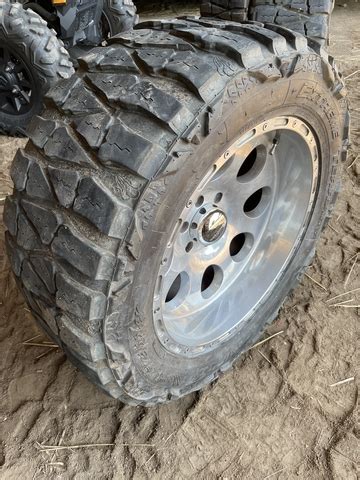 X R Nitto Terra Grapplers On Bolt Wheels Nex Tech Classifieds