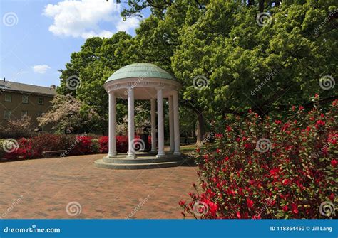 The Old Well at Chapel Hill Stock Photo - Image of carolina, monument: 118364450