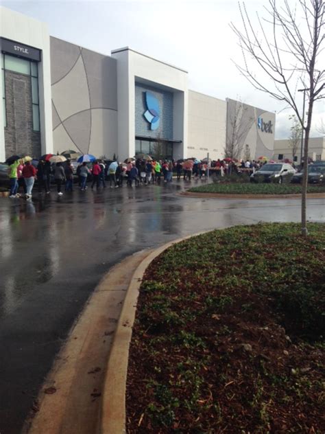 Crowd Of Shoppers Ready For Belks Opening At Bridge Street