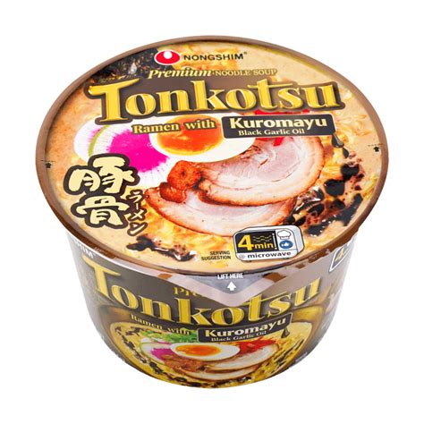 Nongshim Japanese Tonkotsu Ramen With Kuromayu Black Garlic Oil