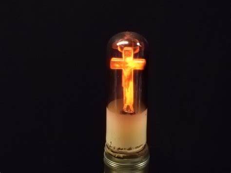 Excellent Jesus On The Cross Neon Light Bulb In 1930 S