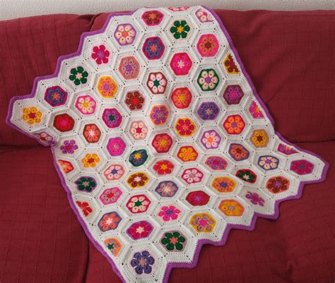 Crochet And Knitting African Flower Baby Blanket