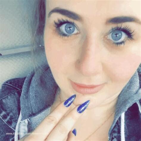 Fridays Often Lead To Being Weak And Horny Hypnotic Miss Sara Findom Therapist LoyalFans