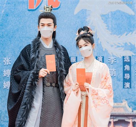 Бай Лу и Чжан Лин Хэ на съёмках новой фэнтези-дорамы - YesAsia.ru