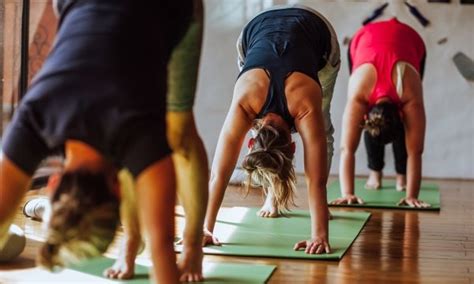 Pr Tica De Vinyasa Yoga Medita O A Cura Pelo Ho Oponopono Em