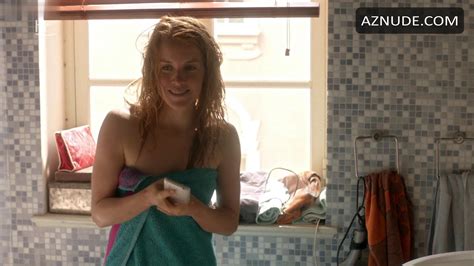 PAULA KALENBERG Nude AZNude