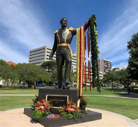 Lei-draping ceremony for King Kamehameha III at Thomas Square