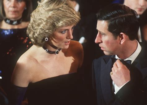 Photo La Princesse Diana Et Le Prince Charles à Lopéra De Munich En