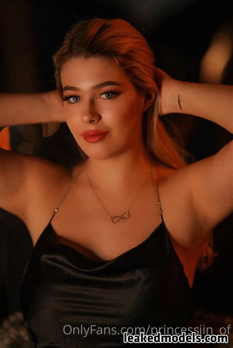 Princessiin Of Naked Photos Leakedmodels The Fappening News