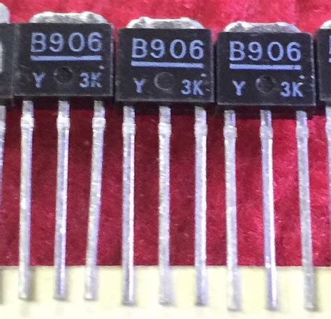 2SB906 B906 New Original TO 251 5PCS LOT IC Semiconductor Transistor