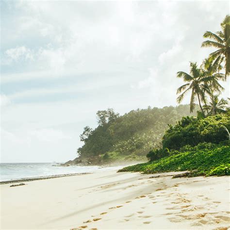 Seychelles ferries | inter-island ferries Mahe to Praslin and La Digue