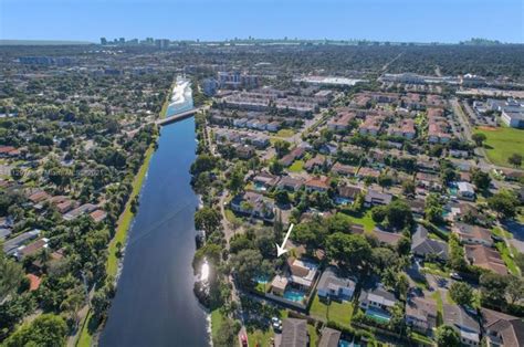 Ne Rd St North Miami Beach Fl For Sale In Miami Florida