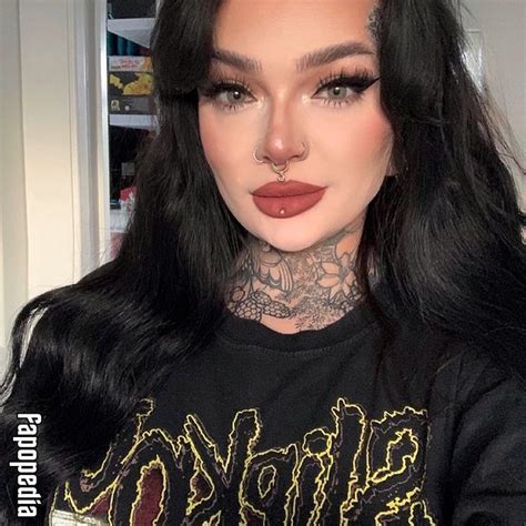 Lizzieesze Nude Onlyfans Leaks Photo Fapopedia