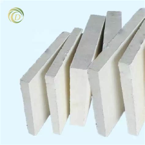 Standard Plane Calcium Silicate Insulation Board Iso 9001 With Smooth Surfaces Wall Panel And