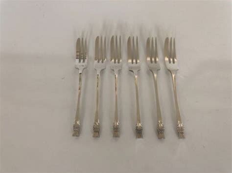 Uncased Set Of Silver Plated Cake Forks With Scottish Thistle Finials