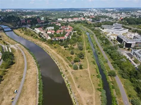 Budowa mostów na Berdychowie coraz bliżej Teren przejęli archeolodzy