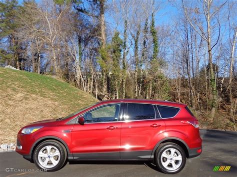 Ruby Red Metallic 2016 Ford Escape SE 4WD Exterior Photo #117484727 | GTCarLot.com