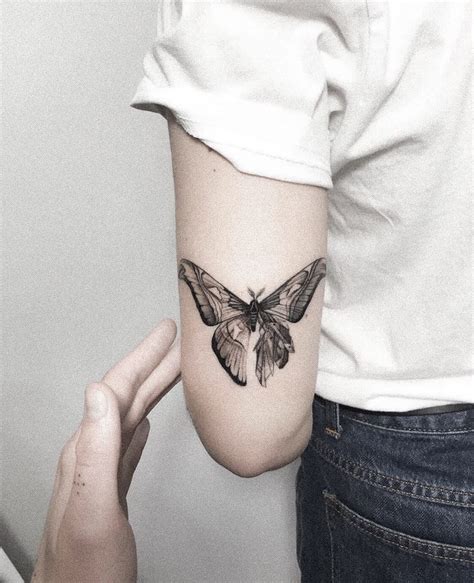 24 Pretty Butterfly Tattoos Ideas To Get In 2020 Tiny Tattoo Inc