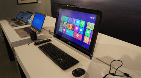 Mobile-review.com Презентация новых ноутбуков Asus на Windows 8